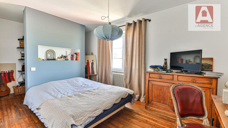 Maison - 187 m² - 5 pièces