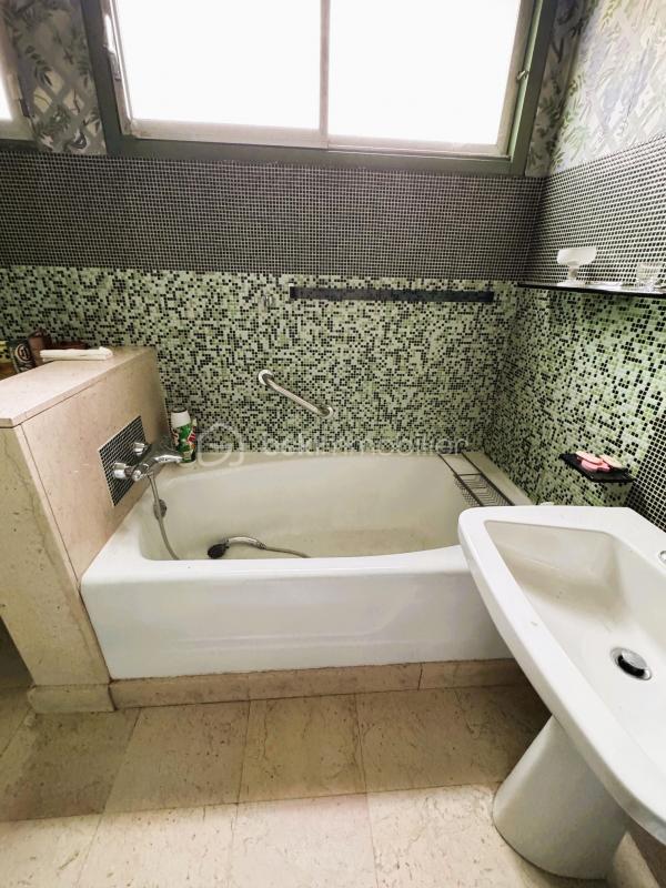 Appartement - 158 m² - 5 pièces