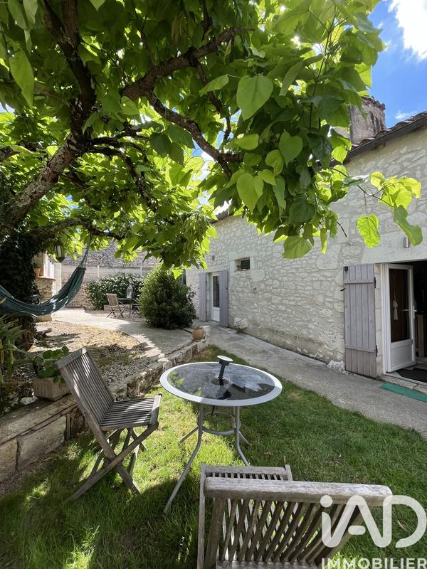 Maison de village - 80 m² - 4 pièces