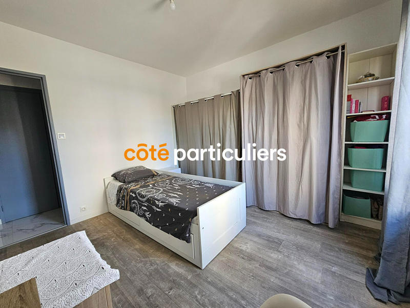 Appartement - 95 m² - 5 pièces