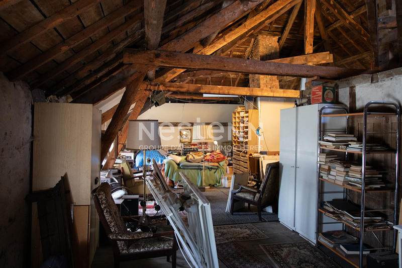 Maison - 259 m² - 10 pièces