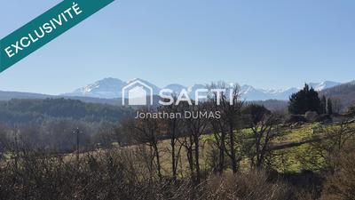 Maison - 195 m² - 12 pièces