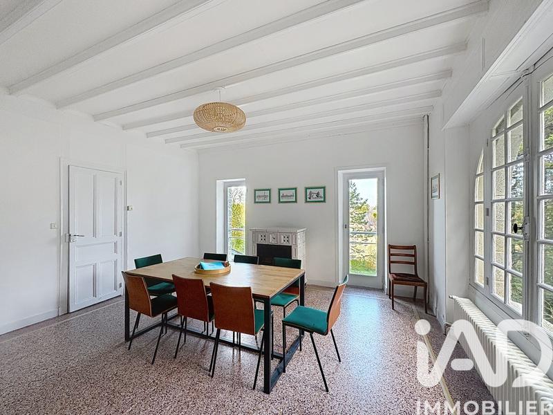 Maison - 179 m² - 7 pièces