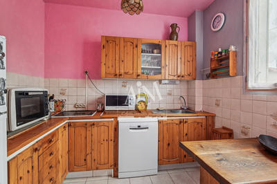 Maison - 80 m² - 5 pièces