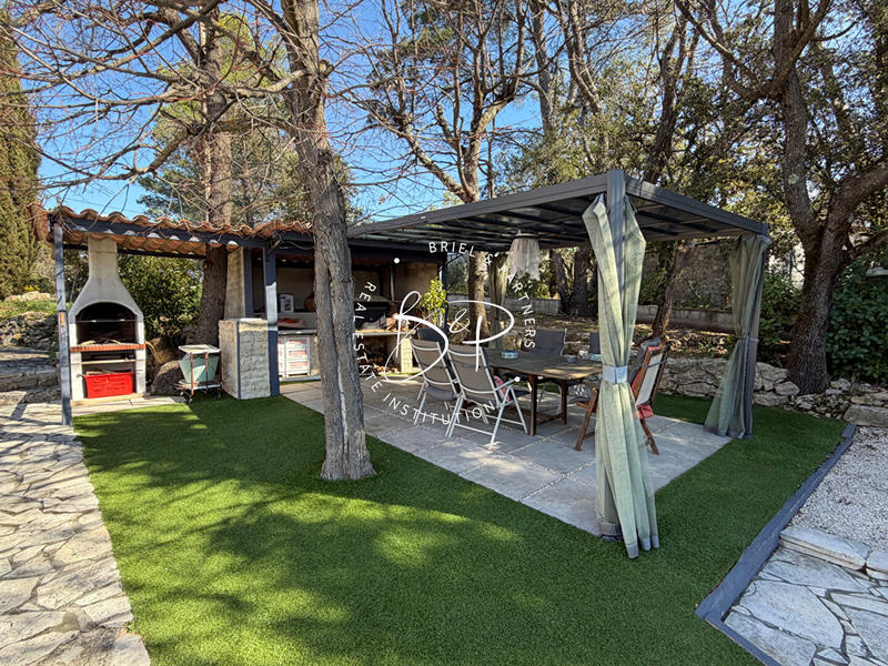 Maison - 106 m² - 5 pièces