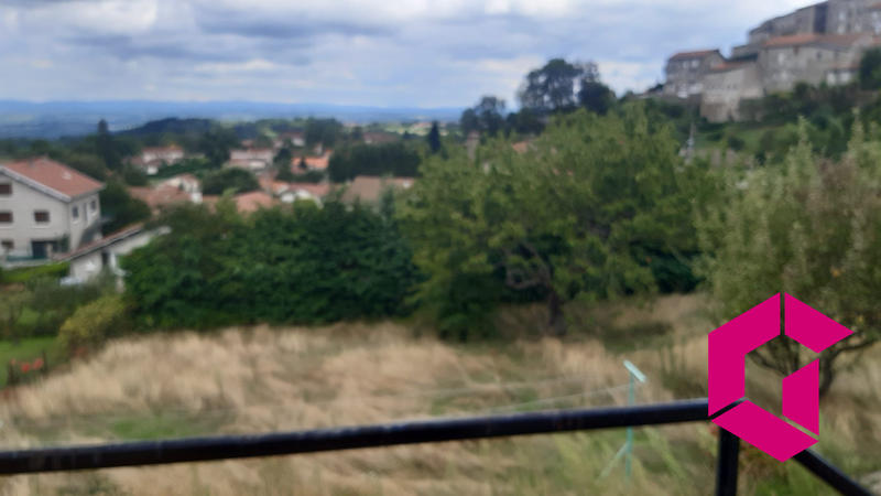 Maison - 80 m² - 5 pièces