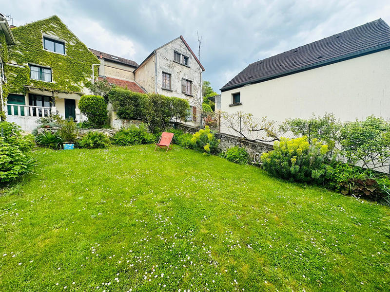 Maison - 130 m² - 4 pièces