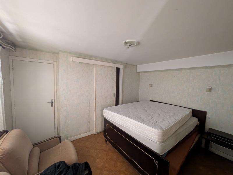 Maison - 250 m² - 7 pièces