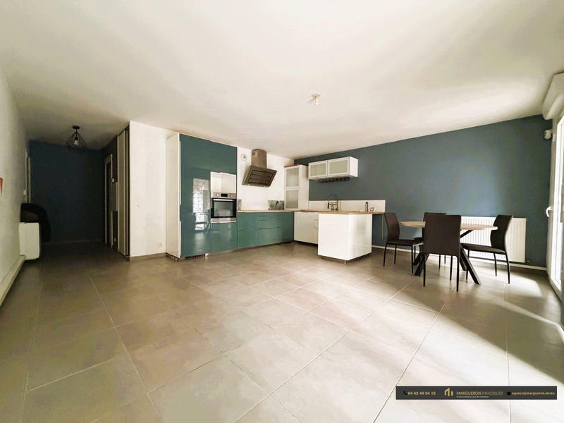 Appartement - 65 m² - 3 pièces