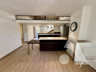 Appartement - 70 m² - 4 pièces