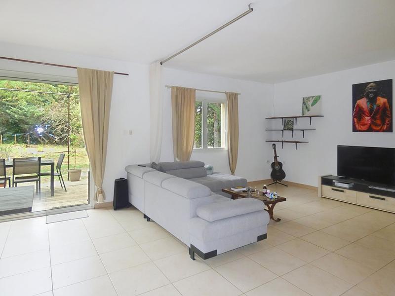 Villa - 100 m² - 4 pièces