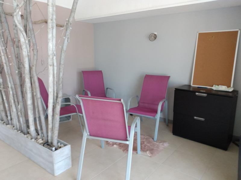 Local commercial - 115 m² - 2 pièces