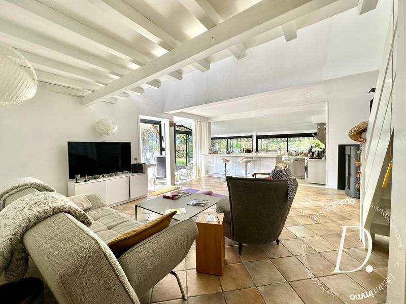 Maison ancienne - 188 m² - 6 pièces