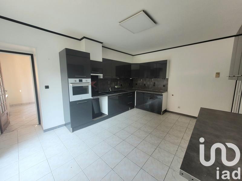 Maison - 189 m² - 8 pièces