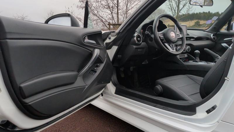 Fiat 124 Spider II 1.4 MultiAir 140 s-Design