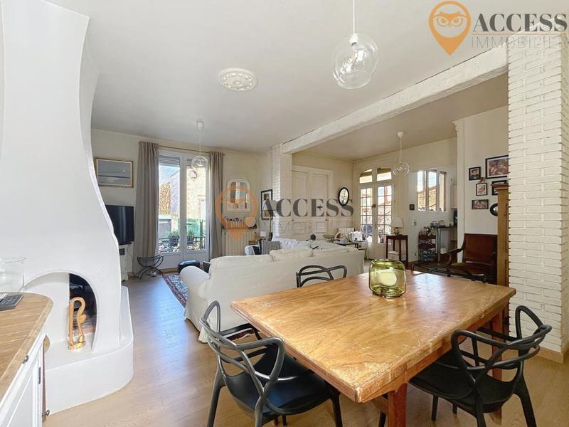 Maison - 111 m² - 5 pièces