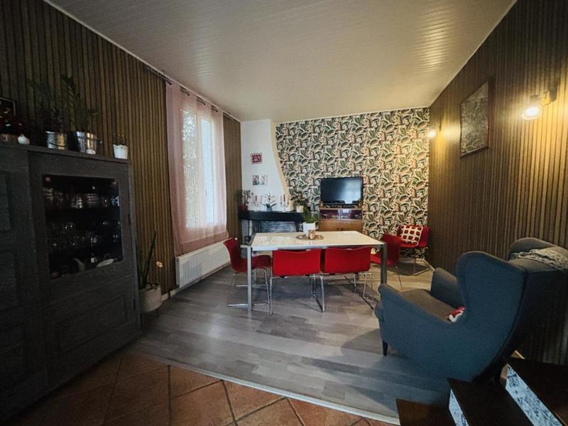 Maison - 95 m² - 6 pièces