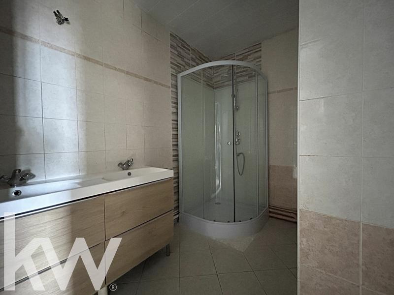 Appartement - 77 m² - 4 pièces