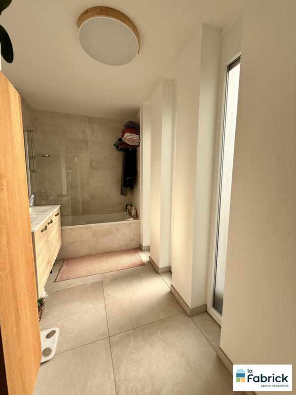 Appartement - 88 m² - 4 pièces