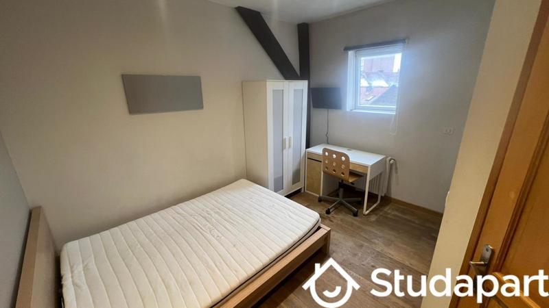 Chambre - 15 m² - 1 pièce