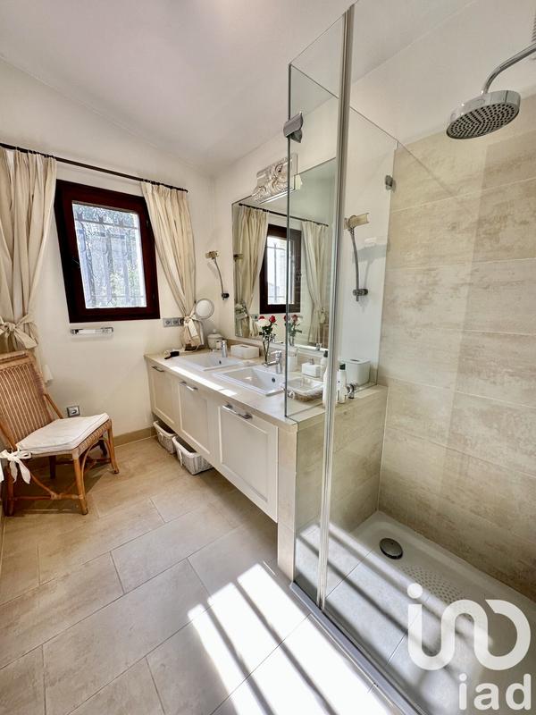 Maison - 141 m² - 5 pièces