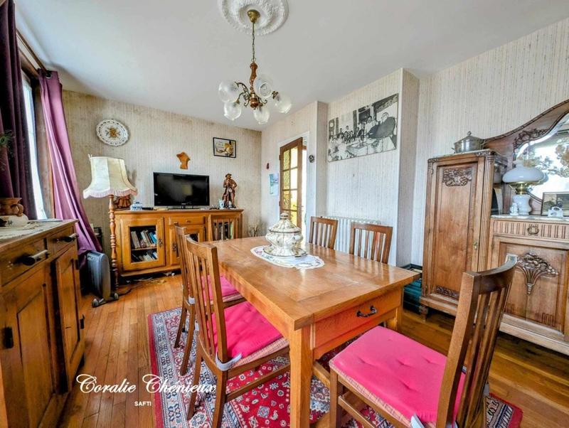 Maison - 88 m² - 4 pièces