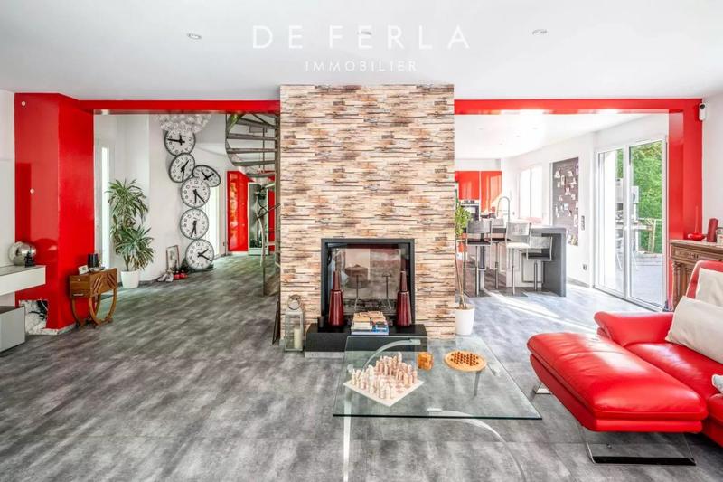 Villa - 472 m² - 10 pièces