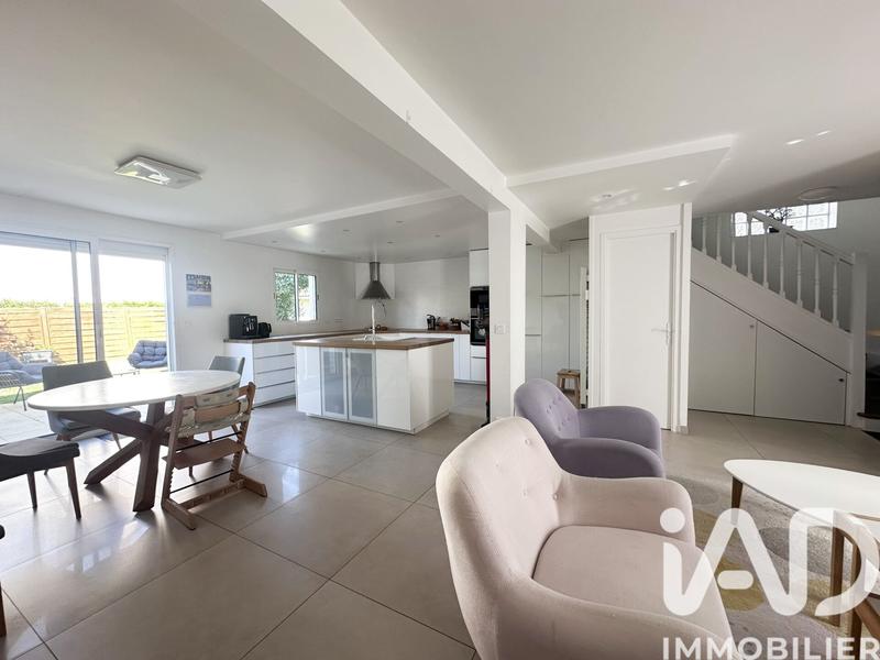 Maison - 118 m² - 5 pièces