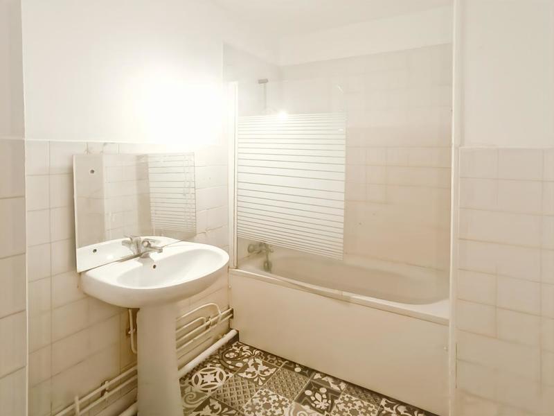 Appartement - 90 m² - 5 pièces