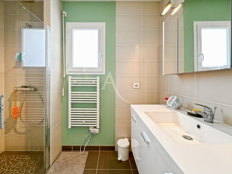 Maison - 87 m² - 4 pièces