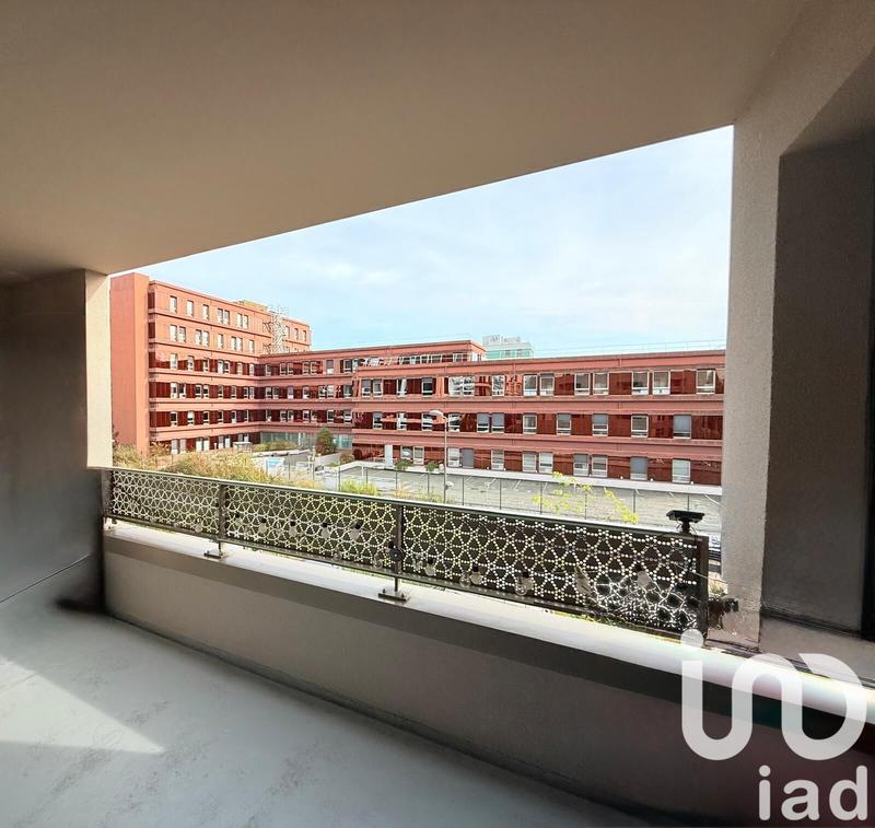 Appartement - 80 m² - 4 pièces