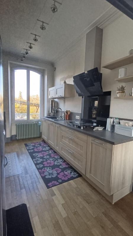 Maison - 164 m² - 8 pièces
