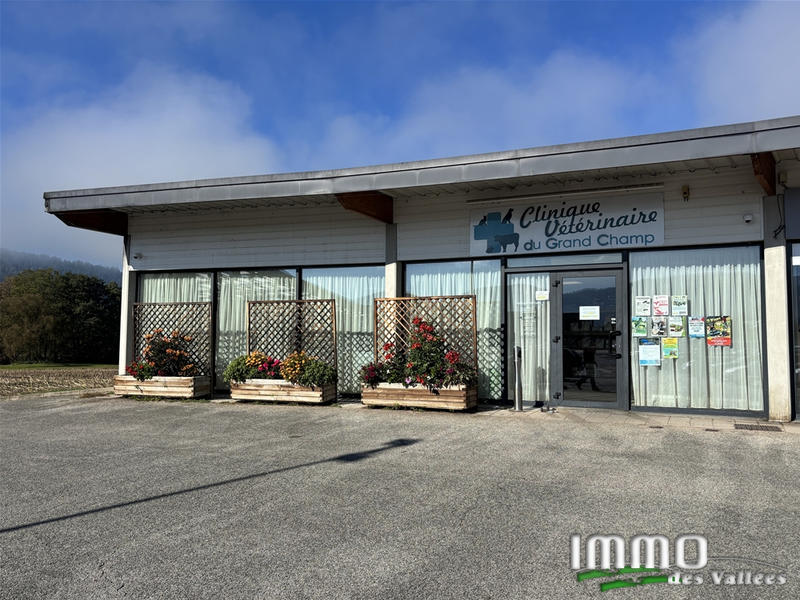 Local commercial - 276 m²