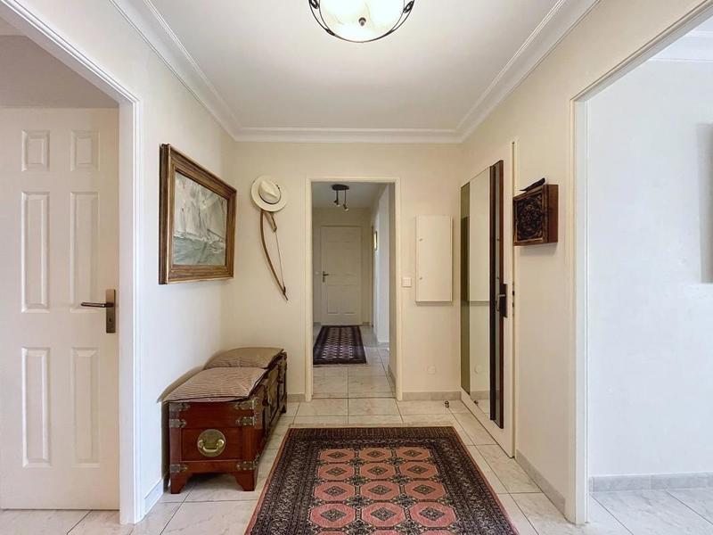 Appartement - 124 m² - 5 pièces