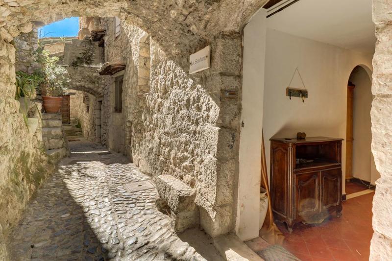 Appartement - 98 m² - 3 pièces