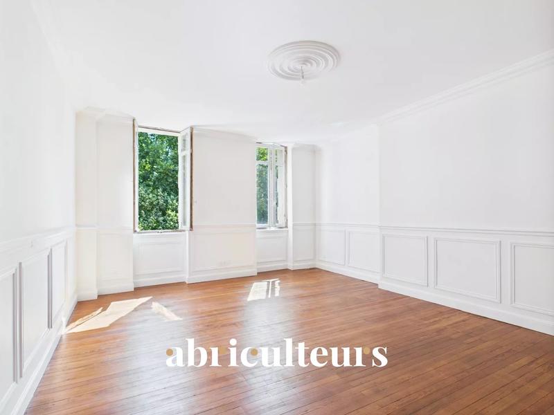 Appartement - 83 m² - 4 pièces