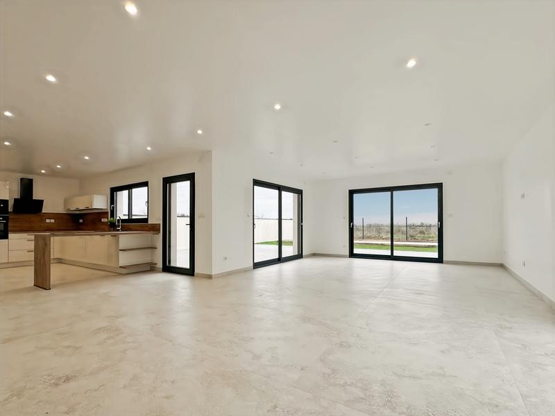 Maison - 144 m² - 5 pièces