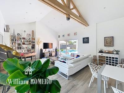 Maison contemporaine - 203 m² - 5 pièces