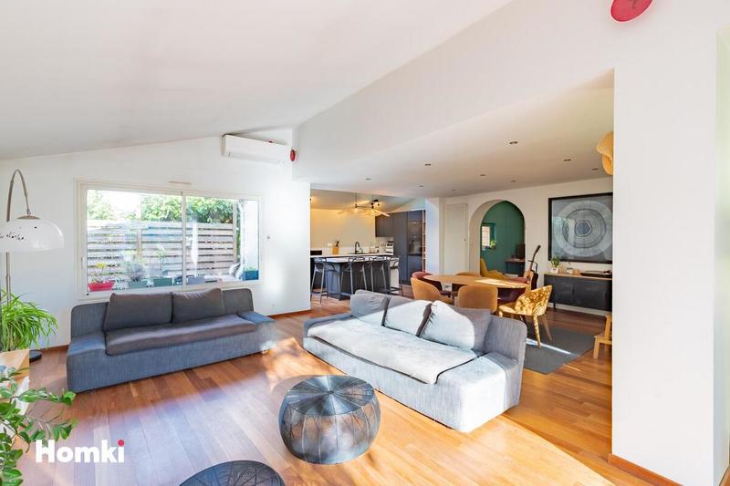 Maison - 158 m² - 6 pièces