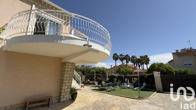 Maison - 159 m² - 6 pièces