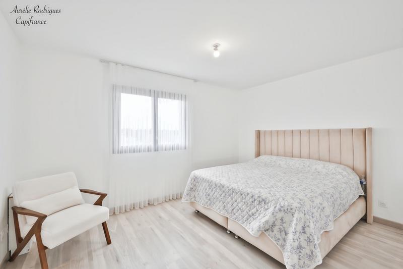 Maison - 140 m² - 6 pièces