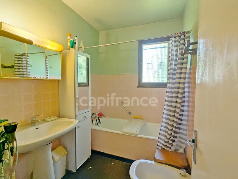 Maison - 84 m² - 5 pièces