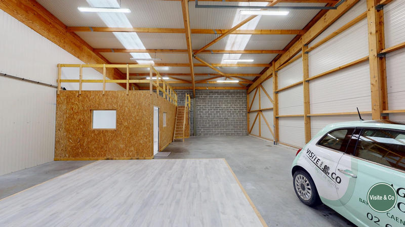 Entrepôt - 167 m²