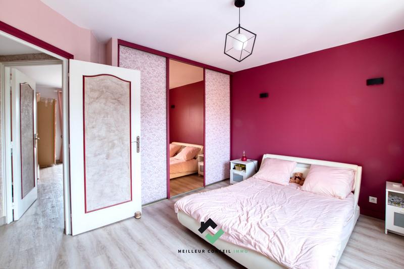 Maison ancienne - 163 m² - 7 pièces