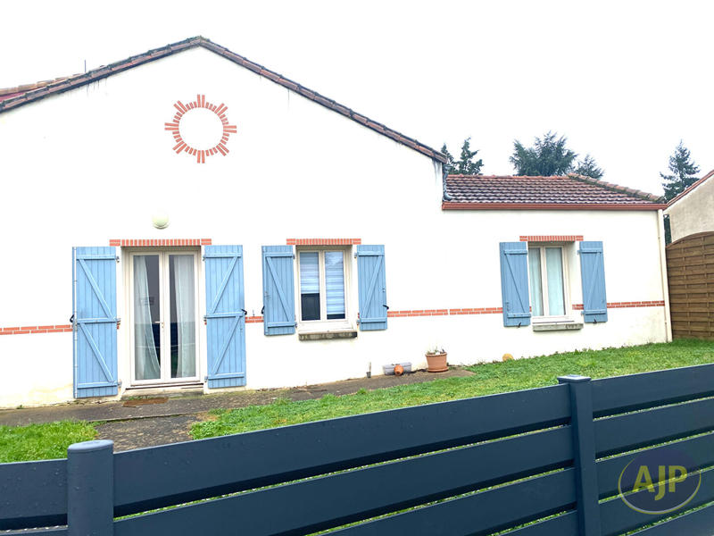 Maison - 77 m² - 3 pièces