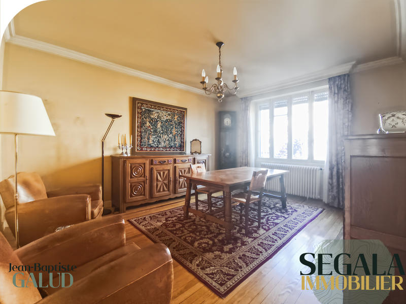 Maison - 136 m² - 6 pièces