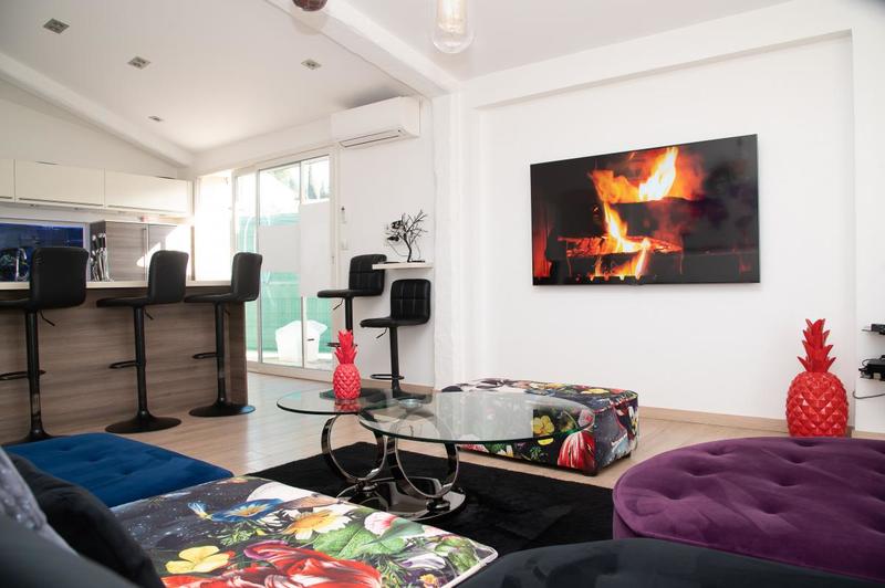 Villa - 200 m² - 8 pièces