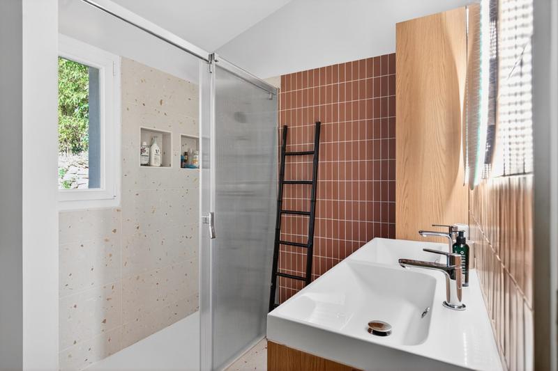 Maison - 188 m² - 7 pièces