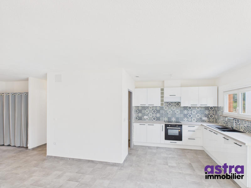 Maison - 93 m² - 3 pièces