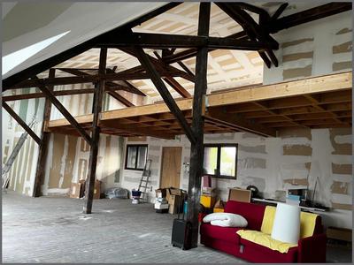 Appartement - 153 m² - 1 pièce